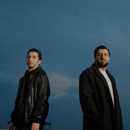 دانلود آهنگ دن هم آغوشی